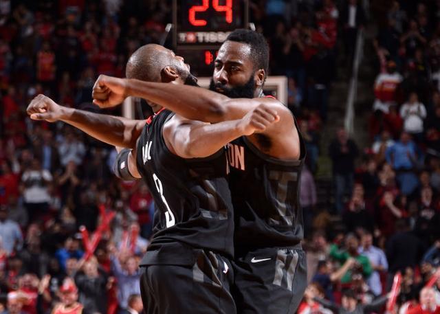  戈贝尔十盖筑起禁飞区，森林狼主场完封火箭获三连胜  